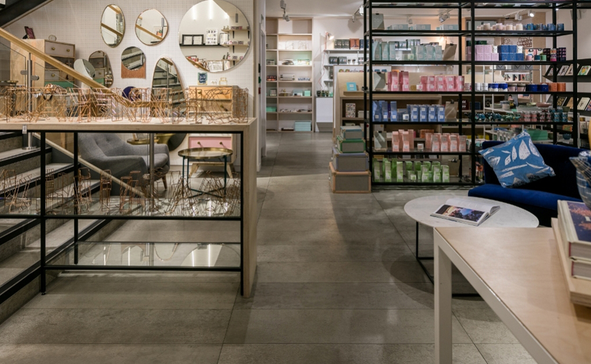 在托特纳姆法院路的Oliver Bonas旗舰店 在托特纳姆法院路的Oliver Bonas旗舰店